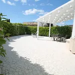 Grea מרינה די מנקוורסה